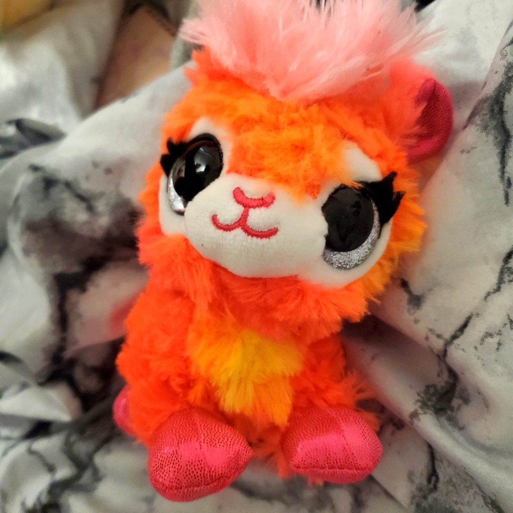 Baby lama